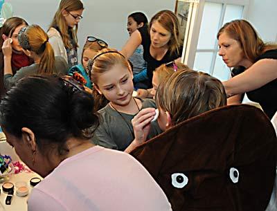 A troupe of 61 Springs students bring opera to the masses with “The Tale of Sea Womp” at Guild Hall today and tomorrow.