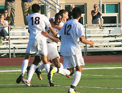 Donte Donegal, facing the camera, scored Saturday’s winning goal for the Bonackers. Donte Donegal, facing the camera, scored Saturday’s winning goal for the Bonackers.