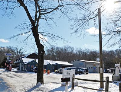 The proposed replacement of the existing Harbor Heights gasoline and automobile service station is before the Sag Harbor Zoning Board of Appeals. The proposed replacement of the existing Harbor Heights gasoline and automobile service station is before the Sag Harbor Zoning Board of Appeals.