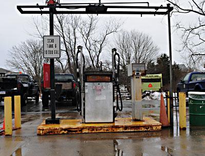 Faced with aging municipal fuel tanks and pumps, East Hampton Town and Village are banding together to seek a state grant to build a new, joint facility. Faced with aging municipal fuel tanks and pumps, East Hampton Town and Village are banding together to seek a state grant to build a new, joint facility.
