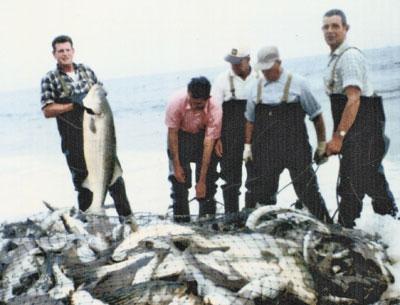 Billy Joel, mascot threats: Inside Islanders' disastrous fisherman