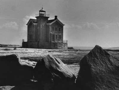 Plans are in the works to renovate the historic Cedar Island Lighthouse at Cedar Point, seen here in 1973, the year before a fire gutted its interior. Plans are in the works to renovate the historic Cedar Island Lighthouse at Cedar Point, seen here in 1973, the year before a fire gutted its interior.