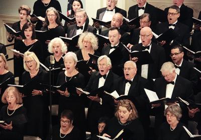 The recent Choral Society of the Hamptons holiday concert was “what community music-making can and should be.”