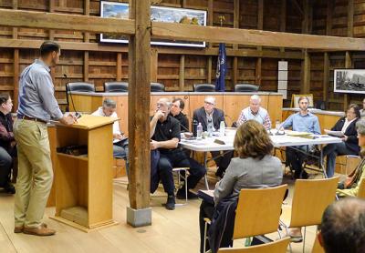 Clint Plummer of Deepwater Wind described his company’s plan to construct the South Fork Wind Farm 30 miles off Montauk to the East Hampton Town Trustees on Monday. Clint Plummer of Deepwater Wind described his company’s plan to construct the South Fork Wind Farm 30 miles off Montauk to the East Hampton Town Trustees on Monday.