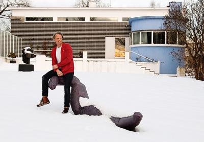 Erling Kagge, above, a Norwegian explorer, mountaineer, and writer, will talk about “Silence in the Age of Noise” with his friend Petter Skavlan, a writer and filmmaker, in the Watermill Center’s summer lectures on Tuesday. Erling Kagge, above, a Norwegian explorer, mountaineer, and writer, will talk about “Silence in the Age of Noise” with his friend Petter Skavlan, a writer and filmmaker, in the Watermill Center’s summer lectures on Tuesday.
