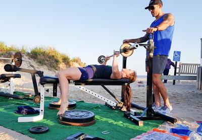 Caroline Cashin blew everyone away with her 172 reps as Neil Falkenhan, the outright winner in recent years, stood guard. Caroline Cashin blew everyone away with her 172 reps as Neil Falkenhan, the outright winner in recent years, stood guard.