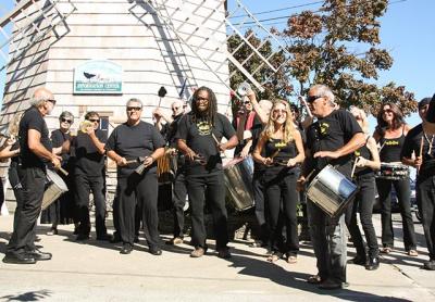 Escola de Samba Boom traditionally takes up residence at the windmill during the Sag Harbor American Music Festival. Escola de Samba Boom traditionally takes up residence at the windmill during the Sag Harbor American Music Festival.