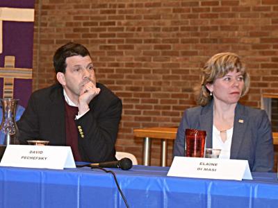 David Pechefsky and Elaine DiMasi, each in a Democratic primary bid to opposed Representative Lee Zeldin in November, at a candidates' forum in Amagansett on Friday. David Pechefsky and Elaine DiMasi, each in a Democratic primary bid to opposed Representative Lee Zeldin in November, at a candidates' forum in Amagansett on Friday.
