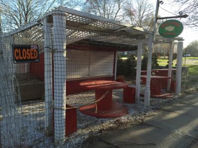 The Bridgehampton School has formally signed leases with the Babinksi family and with the Hampton Classic to begin farming two small plots of land and operate a small farm stand just east of the school on Montauk Highway.