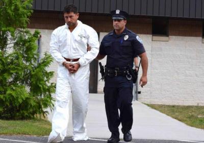 Sean P. Ludwick, a major real estate developer in Manhattan seen here after his arrest in August, is back behind bars after he was reportedly found trying to buy a large boat in which to flee the country. Sean P. Ludwick, a major real estate developer in Manhattan seen here after his arrest in August, is back behind bars after he was reportedly found trying to buy a large boat in which to flee the country.