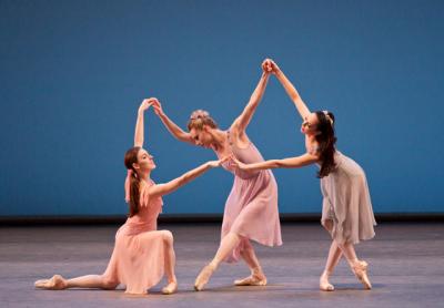 Tiler Peck, Sara Mearns, and Brittany Pollack in Jerome Robbins’s “Dances at a Gathering” Tiler Peck, Sara Mearns, and Brittany Pollack in Jerome Robbins’s “Dances at a Gathering”