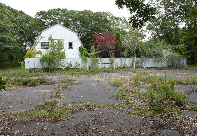 The site of the long-defunct Star Room nightclub in Wainscott.