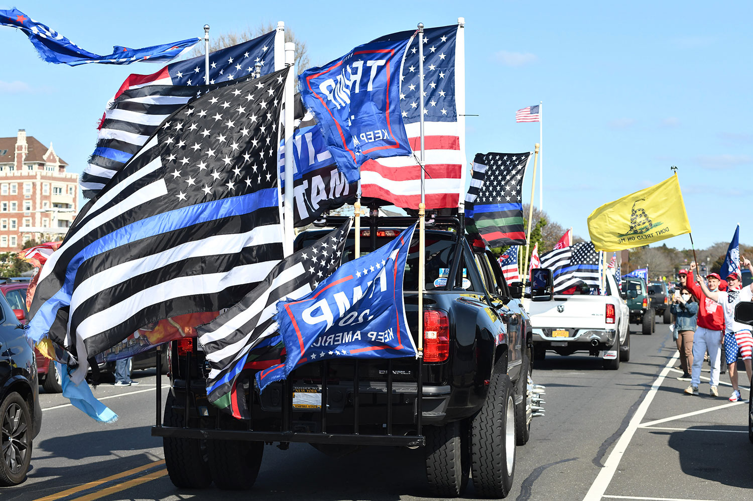 Trump Rally on Wheels Rolls Across South Fork The East Hampton Star