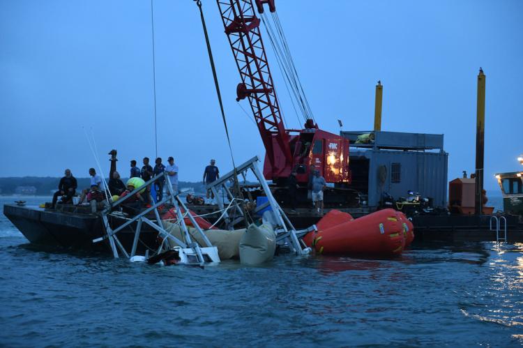 yacht crashing into fishing boat