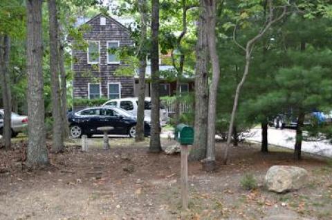 The F.B.I., with help from East Hampton Town police, arrested a Springs woman at a Sycamore Drive house early Tuesday, accusing  her of taking part in a bogus sweepstakes scheme that defrauded elderly people of nearly $700,000. The F.B.I., with help from East Hampton Town police, arrested a Springs woman at a Sycamore Drive house early Tuesday, accusing  her of taking part in a bogus sweepstakes scheme that defrauded elderly people of nearly $700,000.