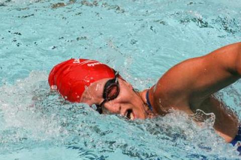 Lori King is to swim in the Kalamata-Koroni 30K prize-money event in Greece on Sept. 9. She said she just hopes to finish.