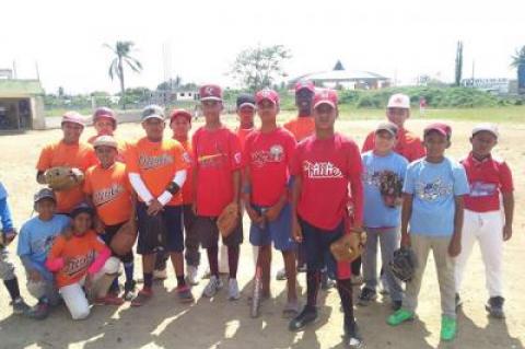 East Hampton’s Little League organization pitched in greatly.