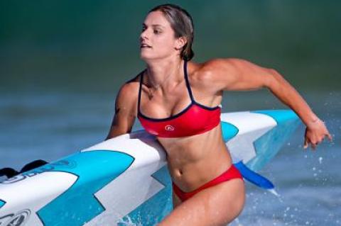 Amanda Calabrese, who has won national beach flag competitions, and has competed in international lifesaving championships as well, won the Main Beach invitational tournament’s beach flags event last Thursday.