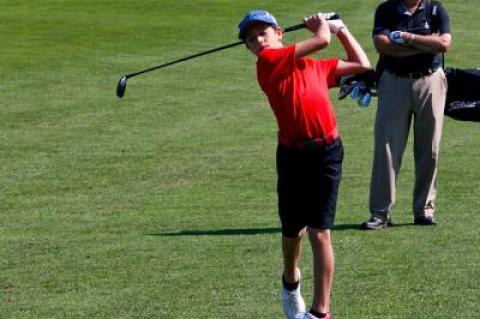 James Bradley, who’s a seventh grader, and two eighth graders, J.P. Amaden and Trevor Stachecki, are among East Hampton’s top six. Kevin Smith, the head pro at Montauk Downs, is in the background.