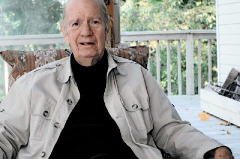 Gahan Wilson looked nothing like “the master of the macabre” as he relaxed at his light-filled, decidedly unspooky Sag Harbor house. Gahan Wilson looked nothing like “the master of the macabre” as he relaxed at his light-filled, decidedly unspooky Sag Harbor house.