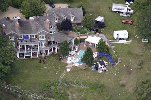 Trash littered the lawn after the party at Kevin Sorbo’s Bridgehampton estate came to an abrupt end on Saturday afternoon. Trash littered the lawn after the party at Kevin Sorbo’s Bridgehampton estate came to an abrupt end on Saturday afternoon.