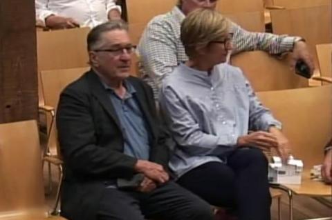 Robert De Niro appeared at a Sept. 26 public hearing before the East Hampton Town Zoning Board of Appeals. Robert De Niro appeared at a Sept. 26 public hearing before the East Hampton Town Zoning Board of Appeals.