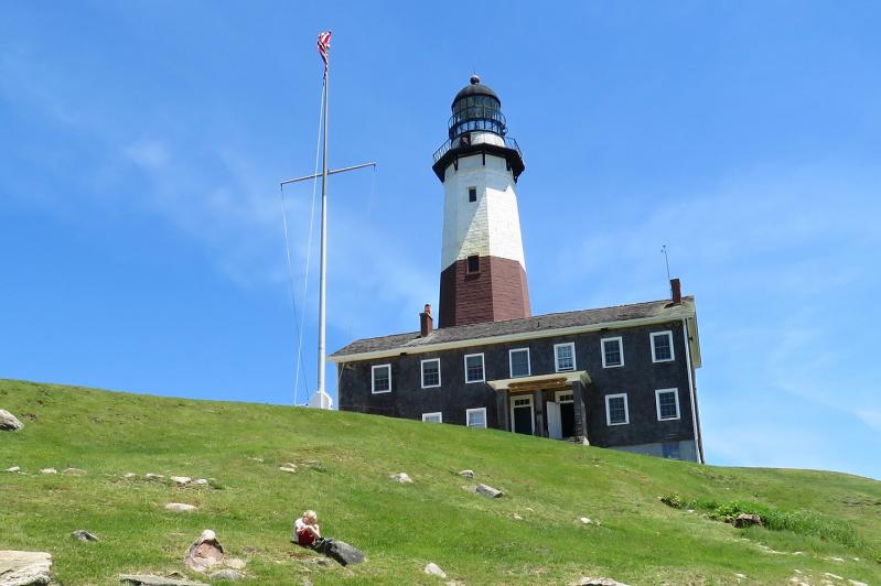 Montauk Lighthouse Tower Gets a Makeover | The East Hampton Star