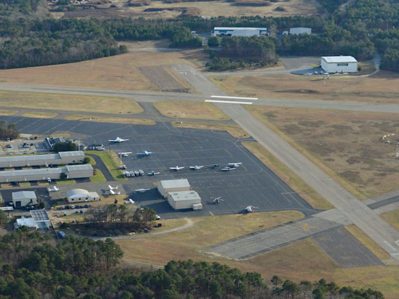 East Hampton Airport