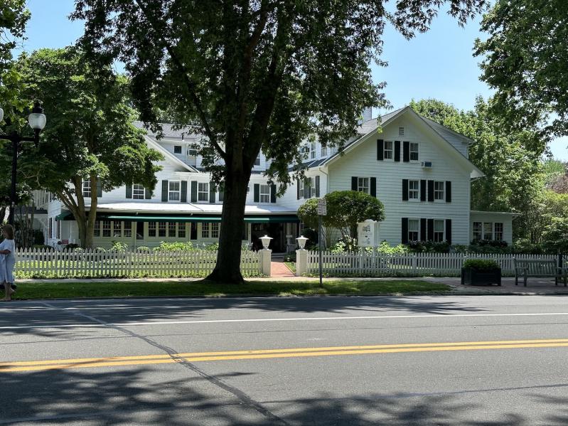 East Hampton Star Year Round Rentals Inn's Proposed Swimming Pool Makes Waves | The East Hampton Star